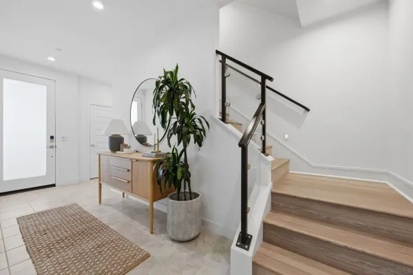 $1,549,000 | 2860 Avella Circle, San Diego, CA 92108