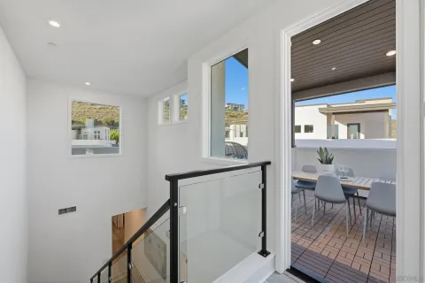 $1,549,000 | 2860 Avella Circle, San Diego, CA 92108