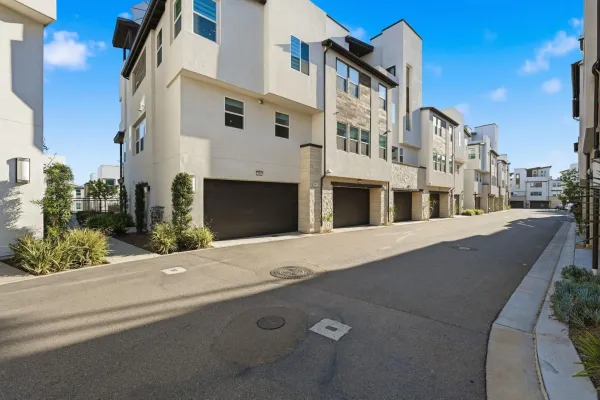 $1,549,000 | 2860 Avella Circle, San Diego, CA 92108