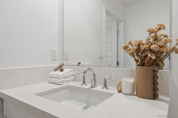 $1,549,000 | 2860 Avella Circle, San Diego, CA 92108