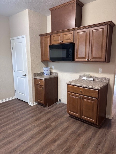 9651 County Road 505 Mathis, TX 78368 - Photo 6 of 19 kitchen
