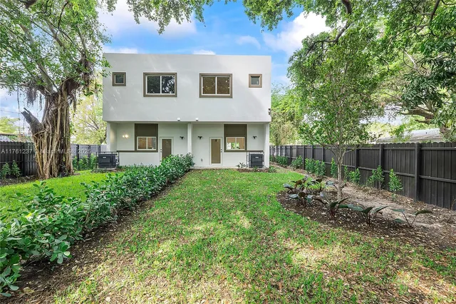 $1,290,000 | 5431 Northwest 5th Avenue, Miami, FL 33127