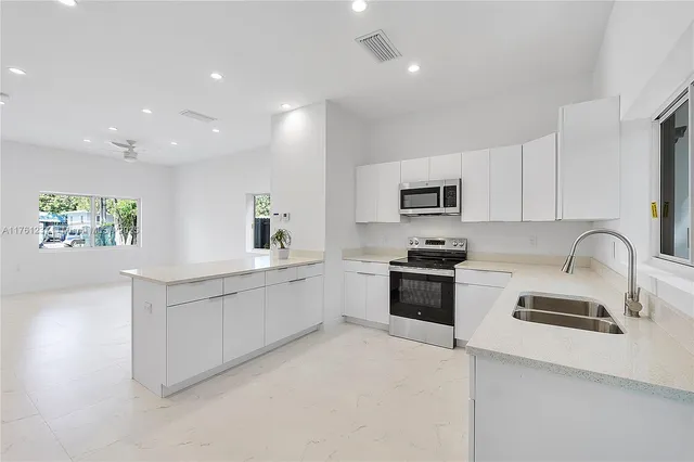 $1,290,000 | 5431 Northwest 5th Avenue, Miami, FL 33127