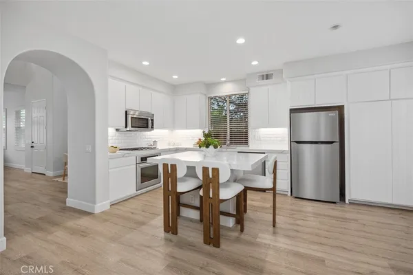 $6,000 | 17 Pickering Circle, Ladera Ranch, CA 92694