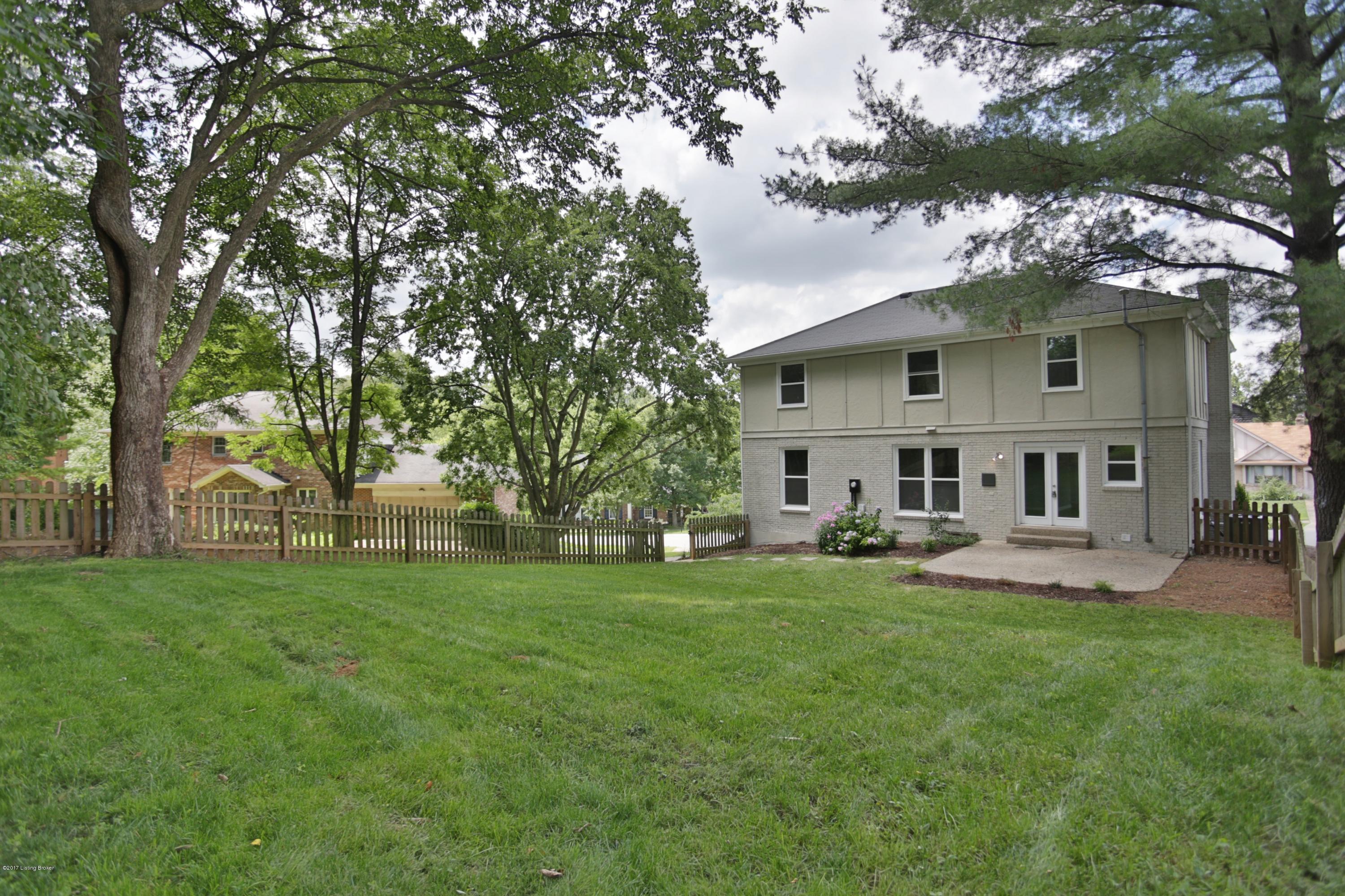 2114 Rudy Lane Louisville, KY 40207 - Photo 19 of 21 Rear