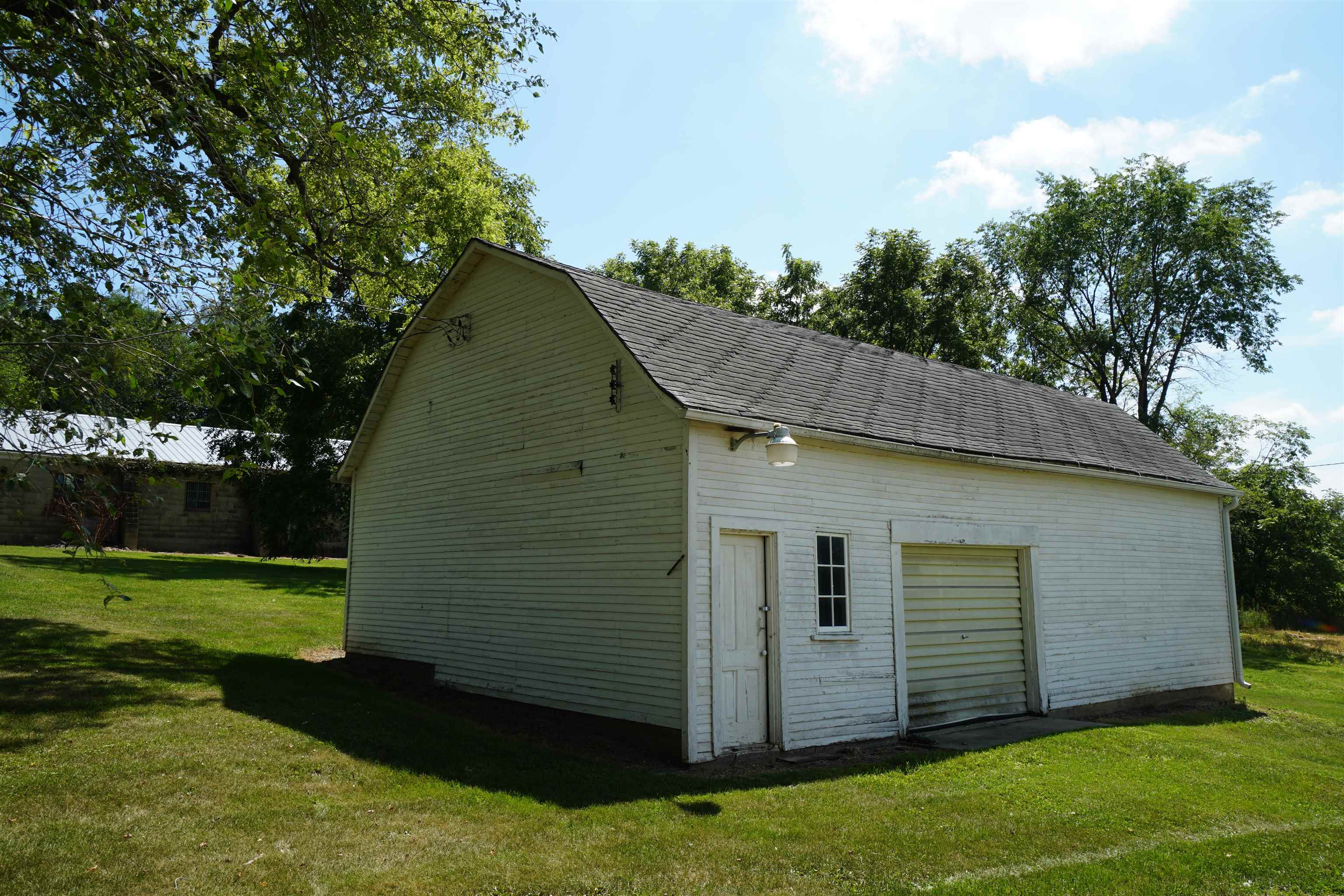 1229 North Hillcrest Road Freeport, IL 61032 - Photo 26 of 28 Gallery Image 26