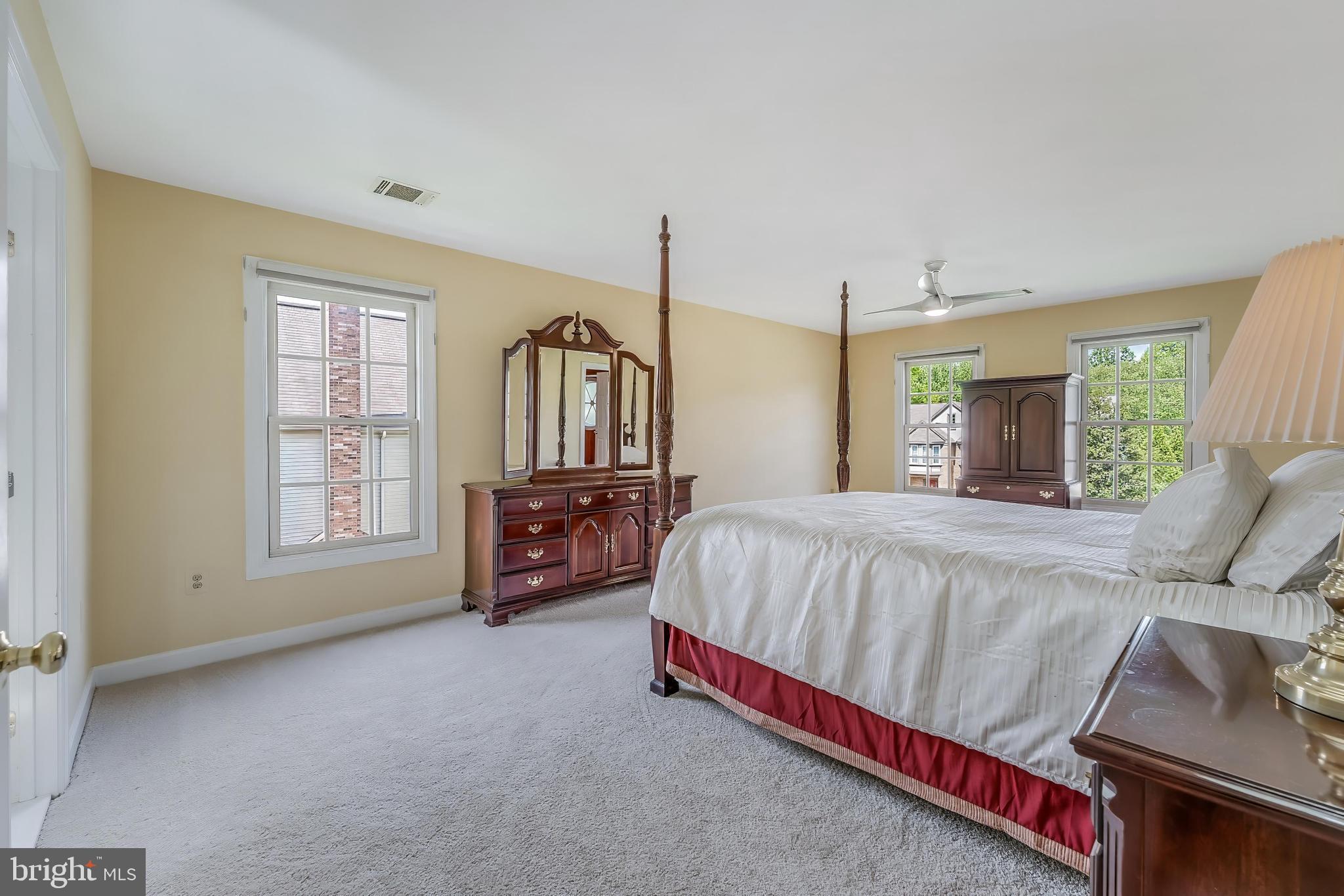 5501 Ashleigh Road Fairfax, VA 22030 - Photo 42 of 77 Spacious ensuite