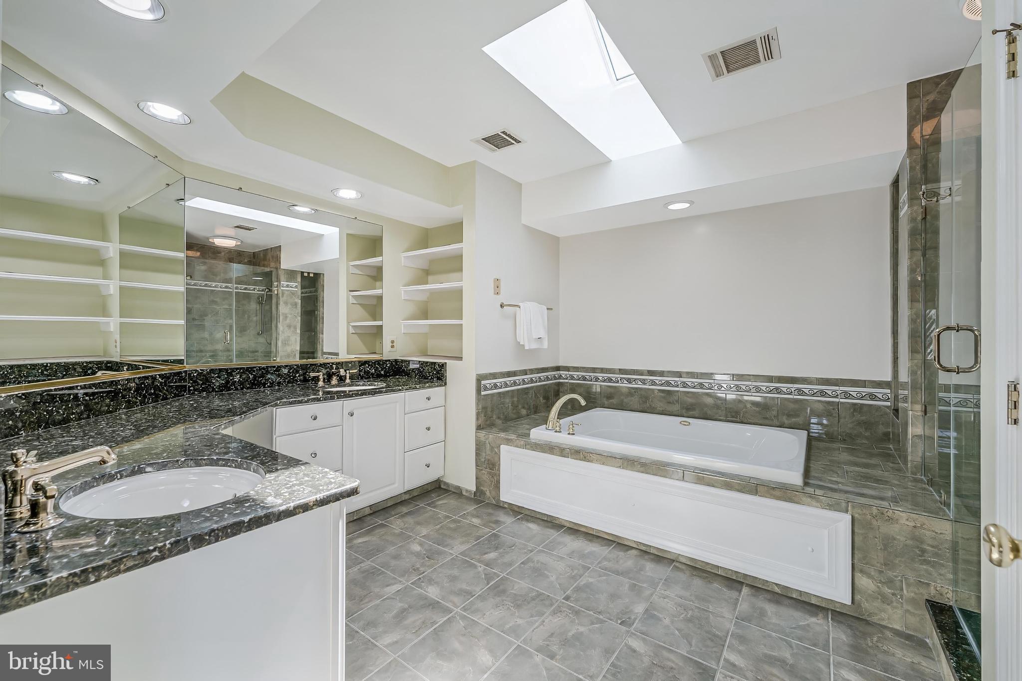 5501 Ashleigh Road Fairfax, VA 22030 - Photo 46 of 77 Renovated ensuite with soaking tub