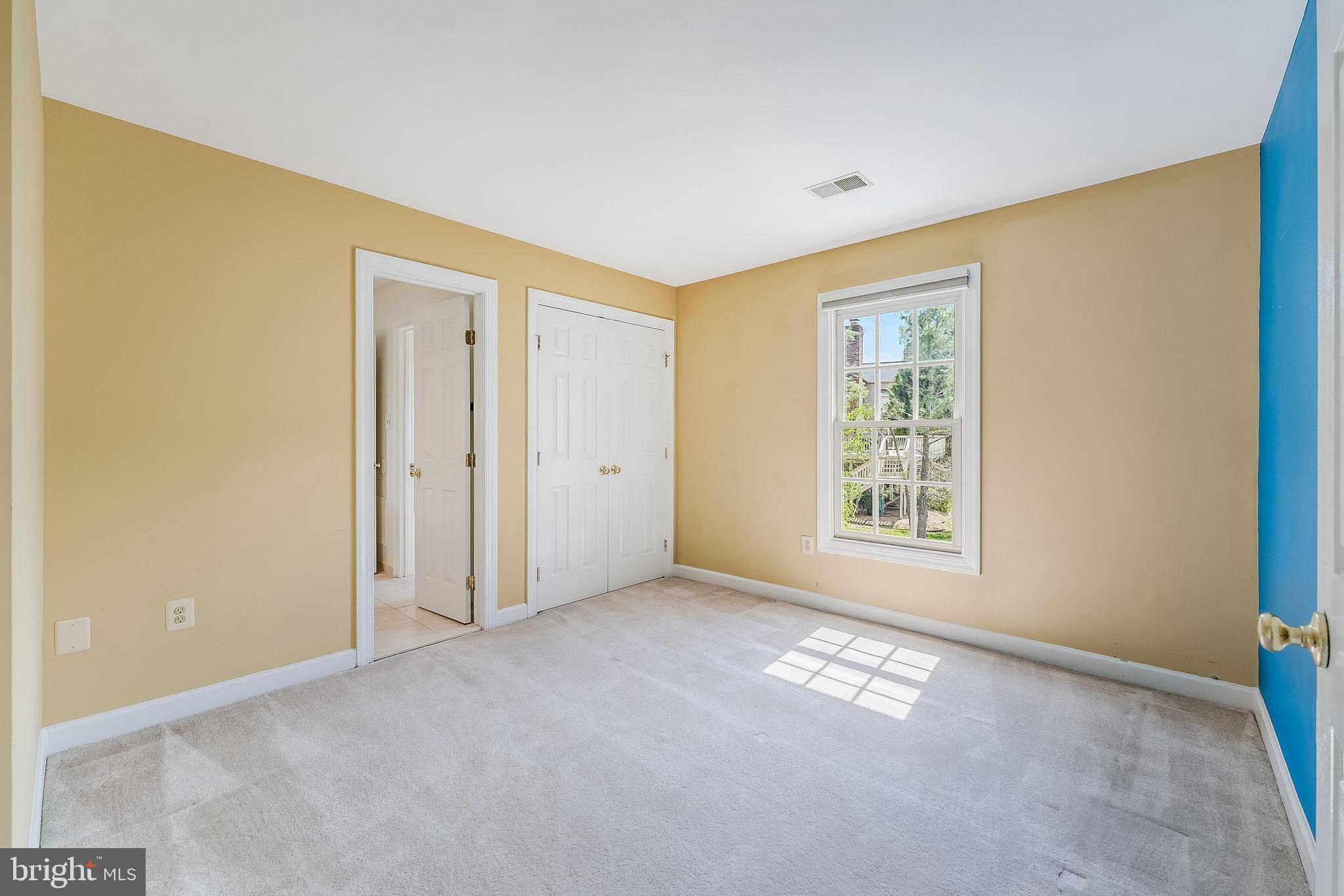 5501 Ashleigh Road Fairfax, VA 22030 - Photo 50 of 77 Second bedroom