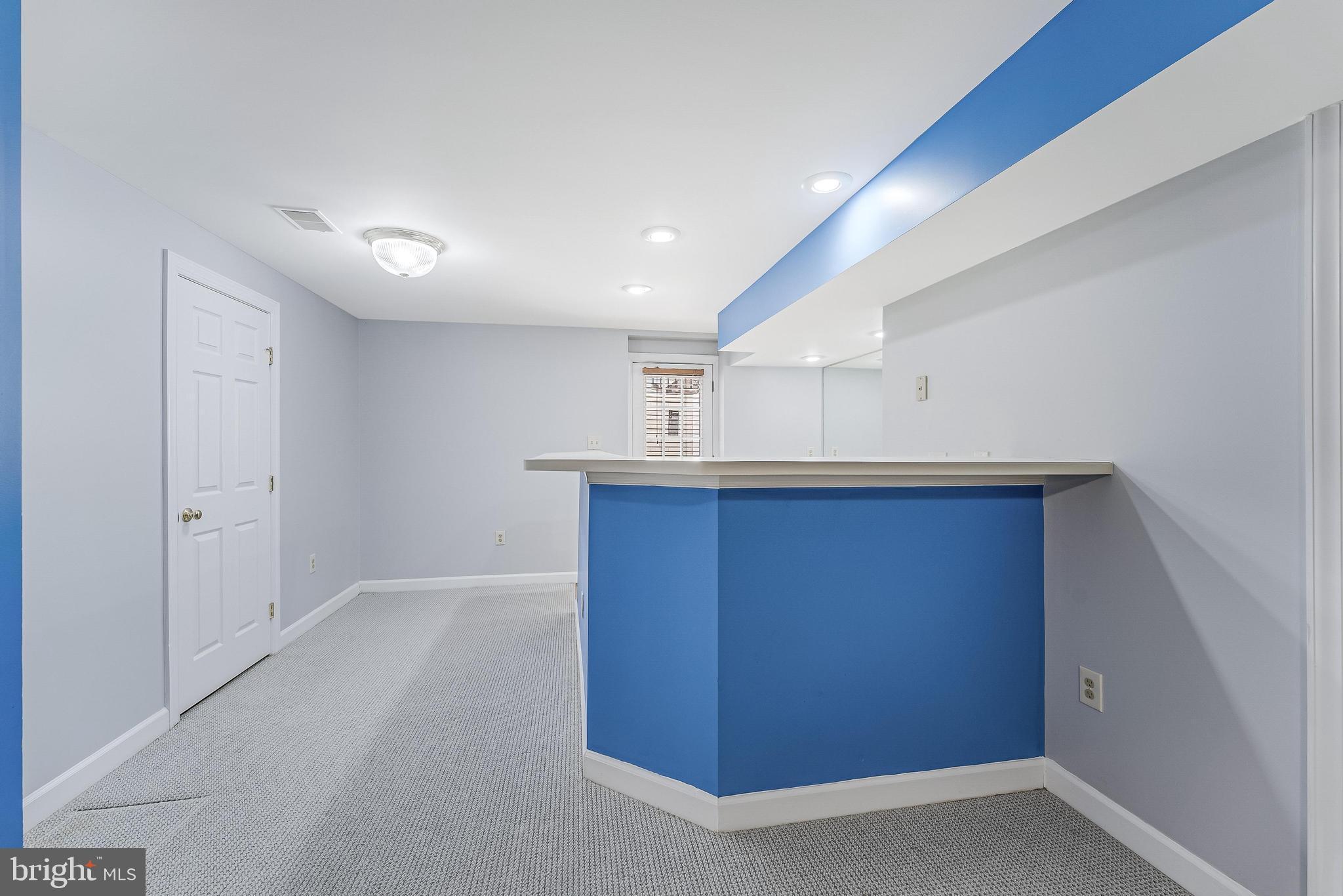 5501 Ashleigh Road Fairfax, VA 22030 - Photo 62 of 77 Perfect for entertaining