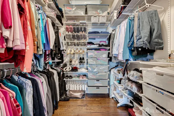 $1,049,999 | 197 A Amboy Avenue, Metuchen, NJ 08840