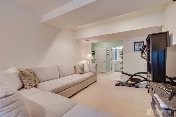 $1,049,999 | 197 A Amboy Avenue, Metuchen, NJ 08840