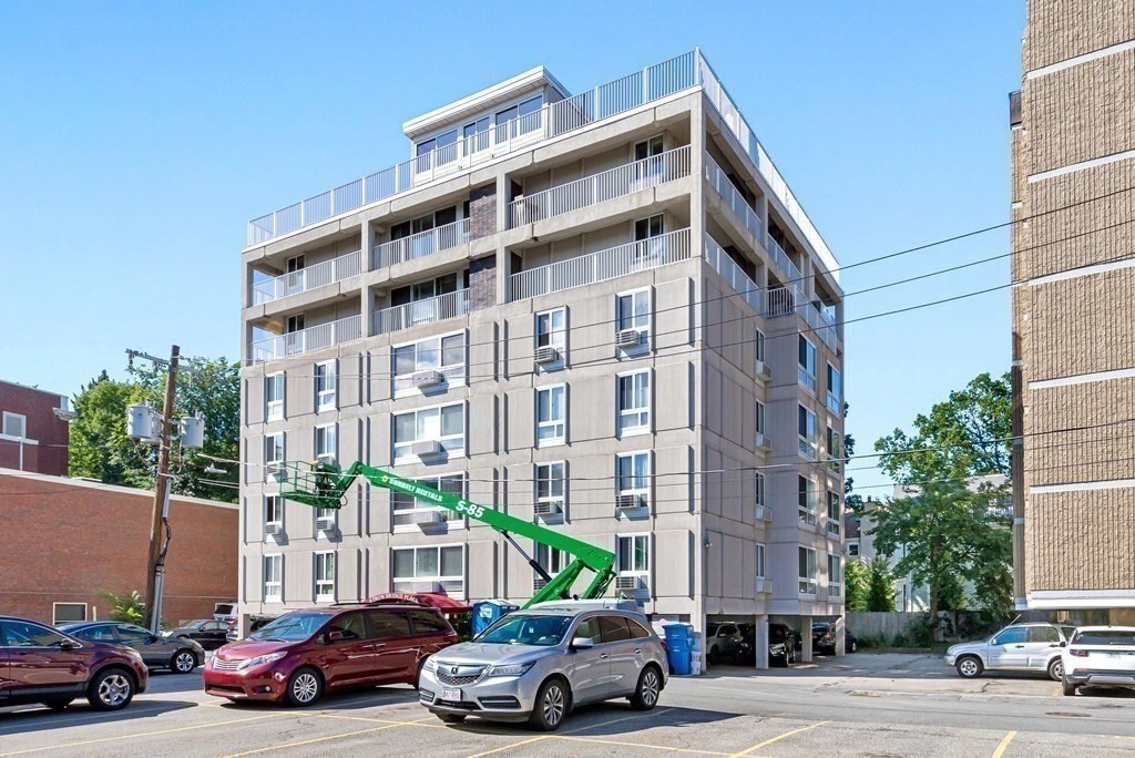 4 Trowbridge Place, Unit 3D Cambridge, MA 02138 - Photo 1 of 1 a car parked in front of a building