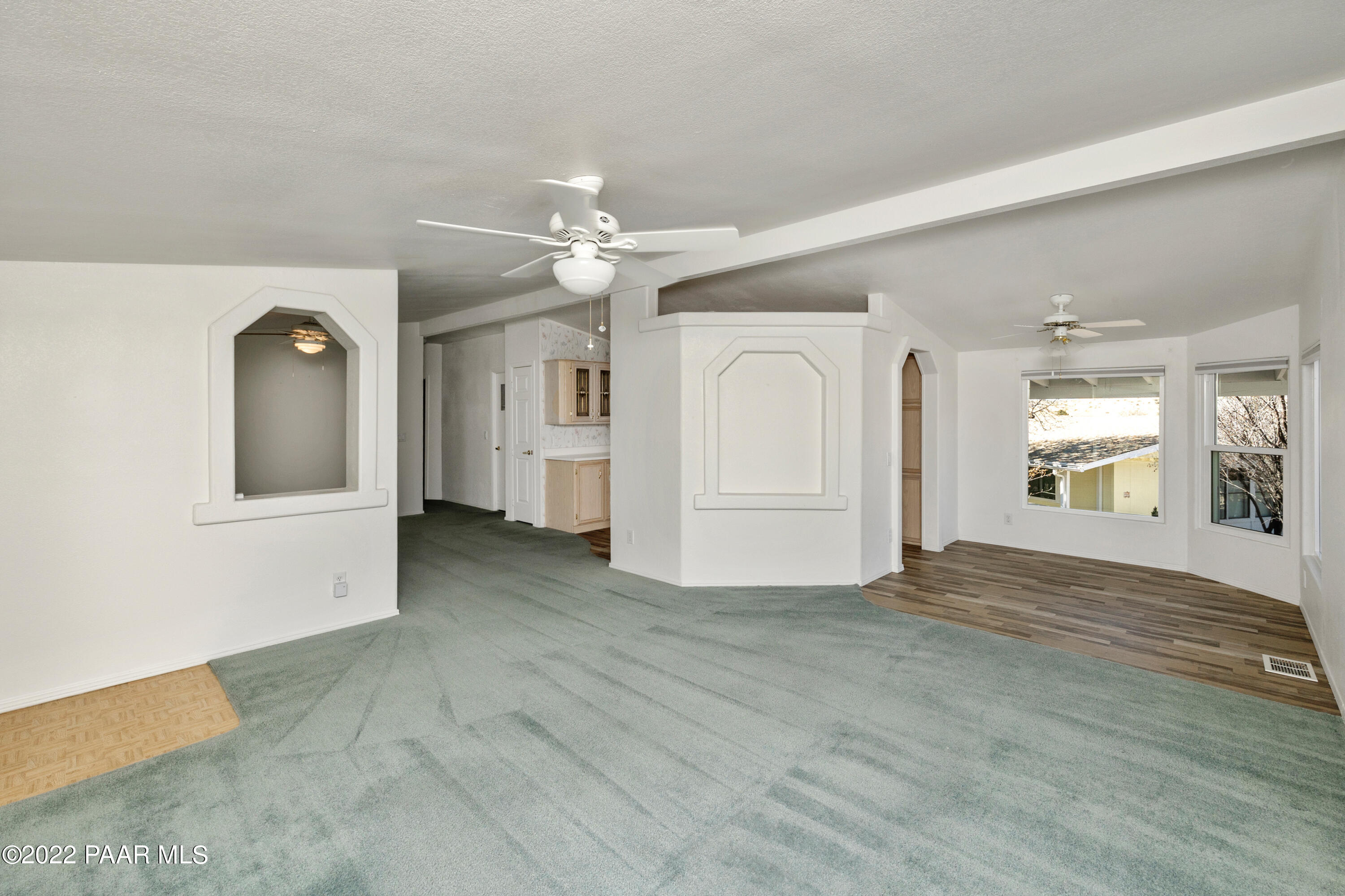 2239 River Trail Road Prescott, AZ 86301 - Photo 8 of 32 009_Living Room