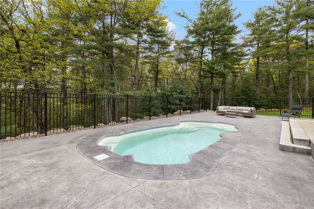 59 Club House Road Coventry, RI 02816 - Photo 39 of 44