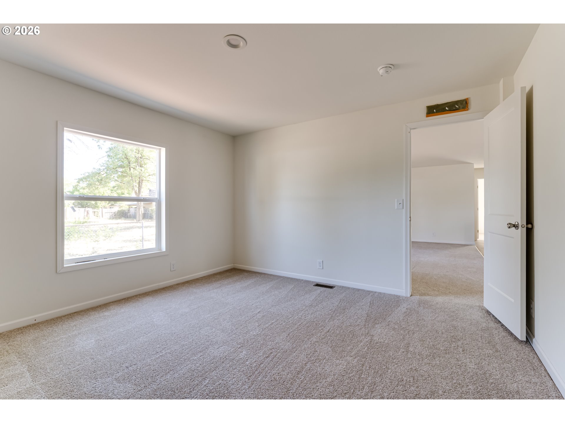 401 South 52nd Street Springfield, OR 97478 - Photo 16 of 31 Gallery Image 16