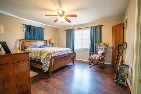 $245,000 | 15 Southwest 45th, Paris, TX 75460