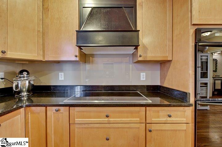 724 Rutherford Road Greenville, SC 29609 - Photo 31 of 36 Gallery Image 31