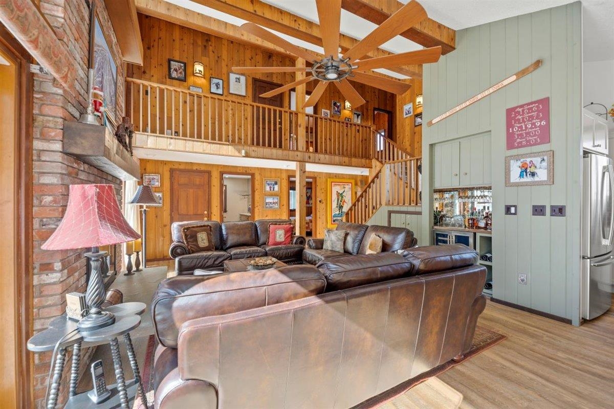 13 West Branch Road Winhall, VT 05340 - Photo 6 of 37