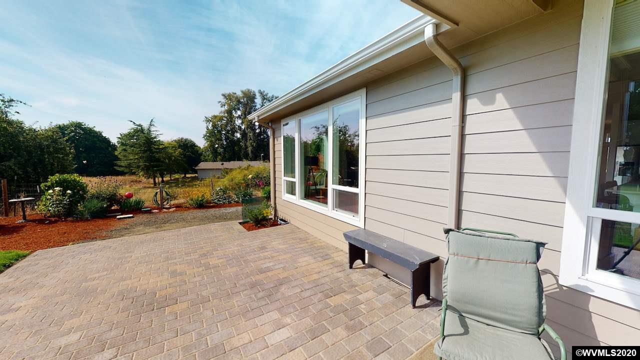 810 Southeast Fir Villa Road Dallas, OR 97338 - Photo 31 of 39