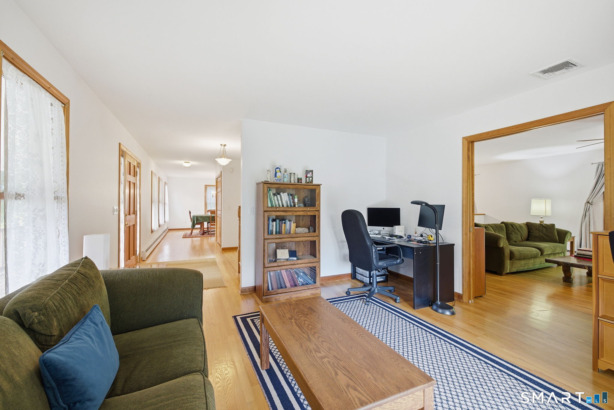 131 Hanover Road Newtown, CT 06470 - Photo 17 of 34