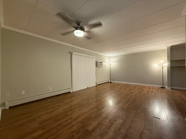 $1,900 | 154 East Bailey Road, Unit G, Naperville, IL 60565