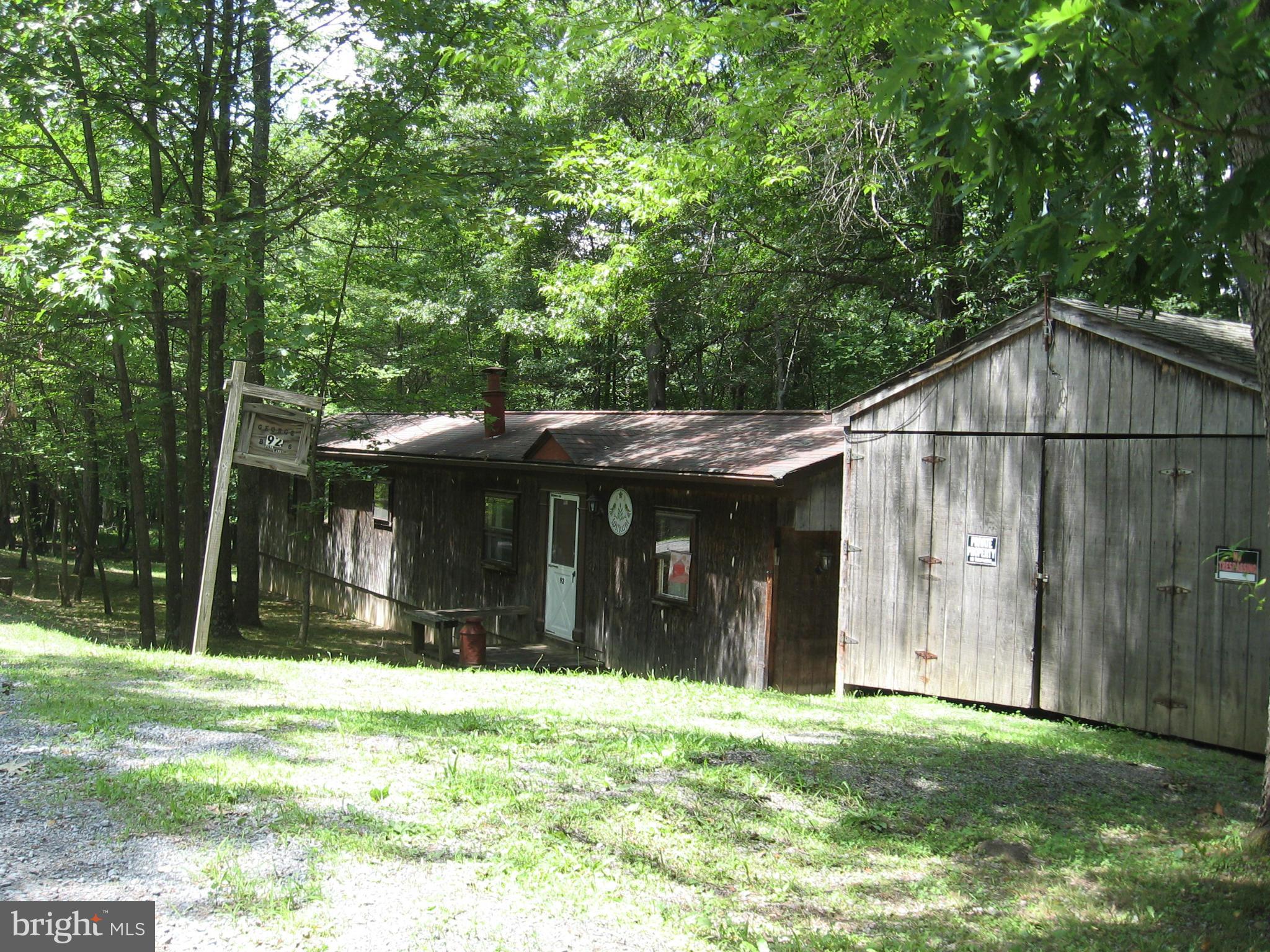 92 Funk Berkeley Springs Berkeley Springs, WV 25411 - Photo 2 of 30 Exterior (Front)