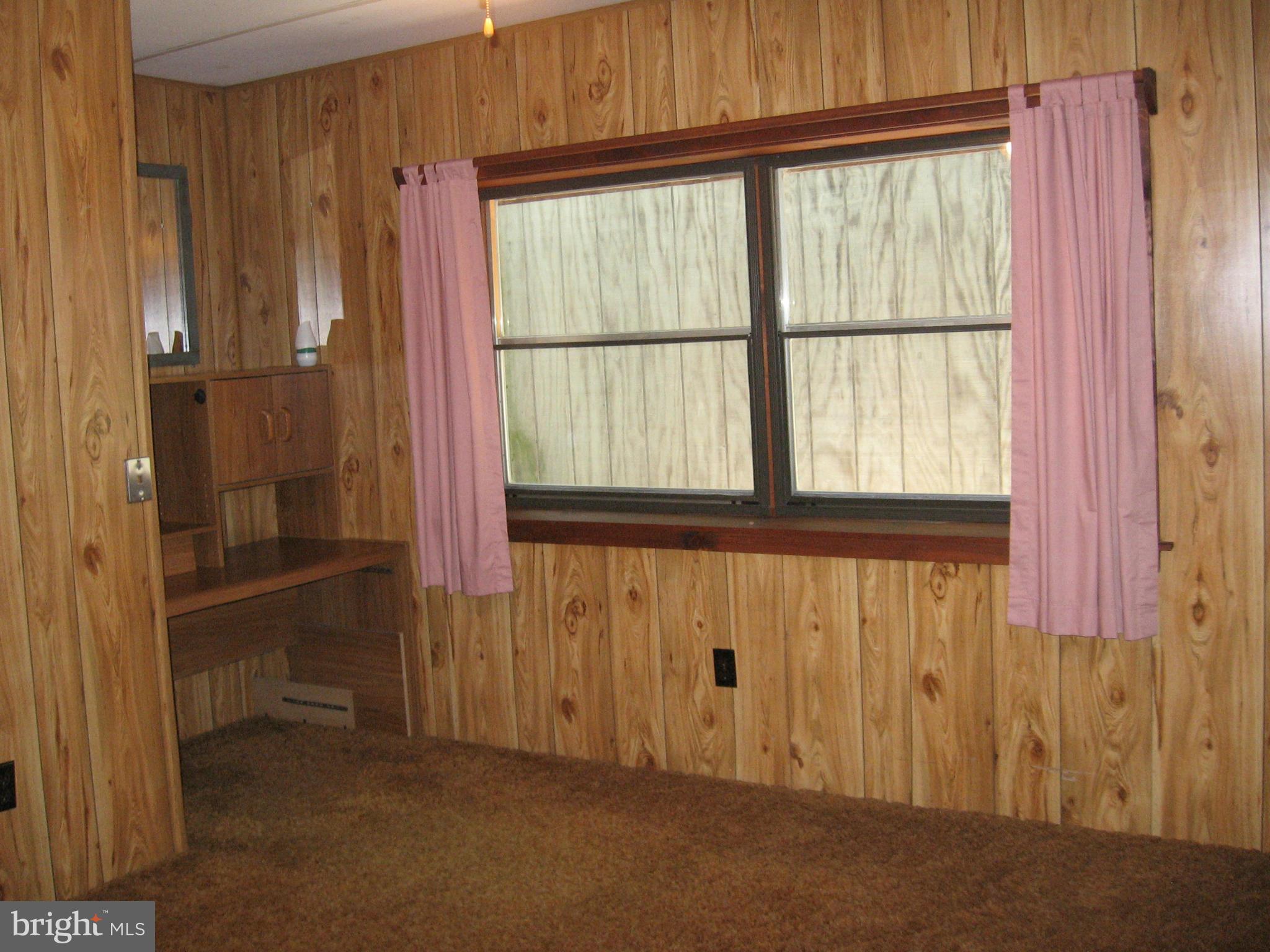 92 Funk Berkeley Springs Berkeley Springs, WV 25411 - Photo 13 of 30 Bedroom