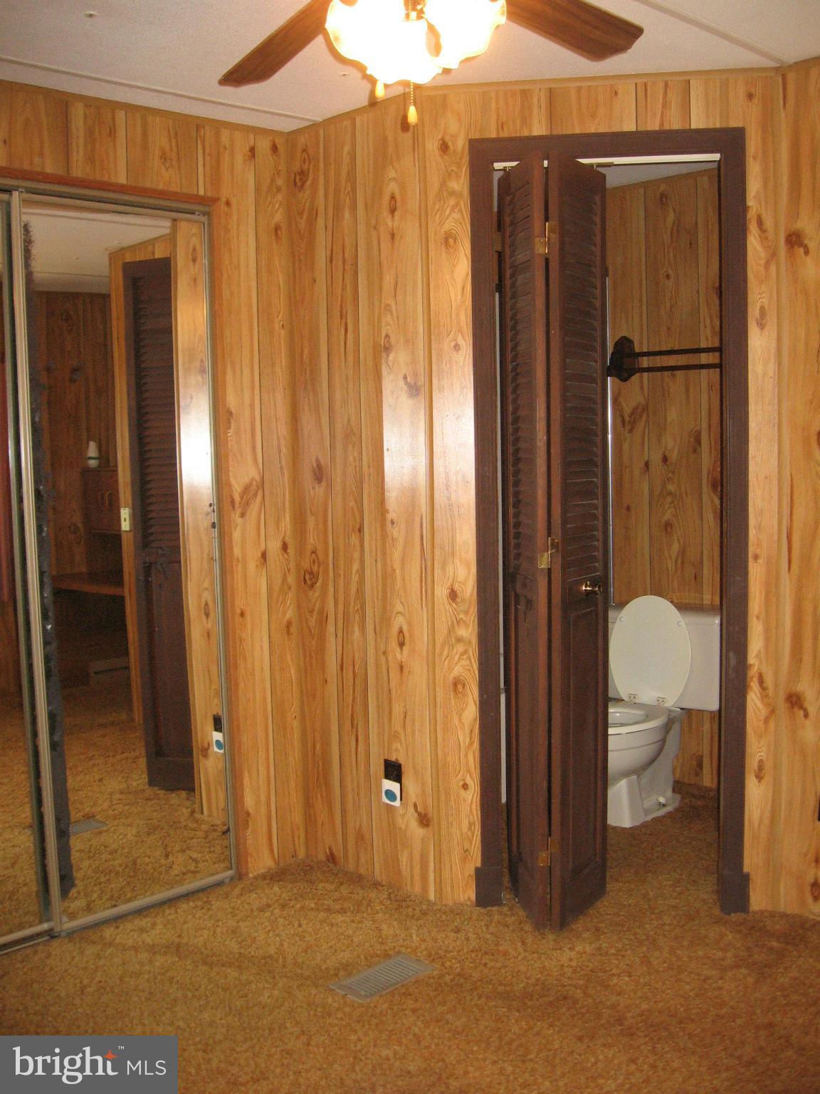 92 Funk Berkeley Springs Berkeley Springs, WV 25411 - Photo 14 of 30 Bedroom