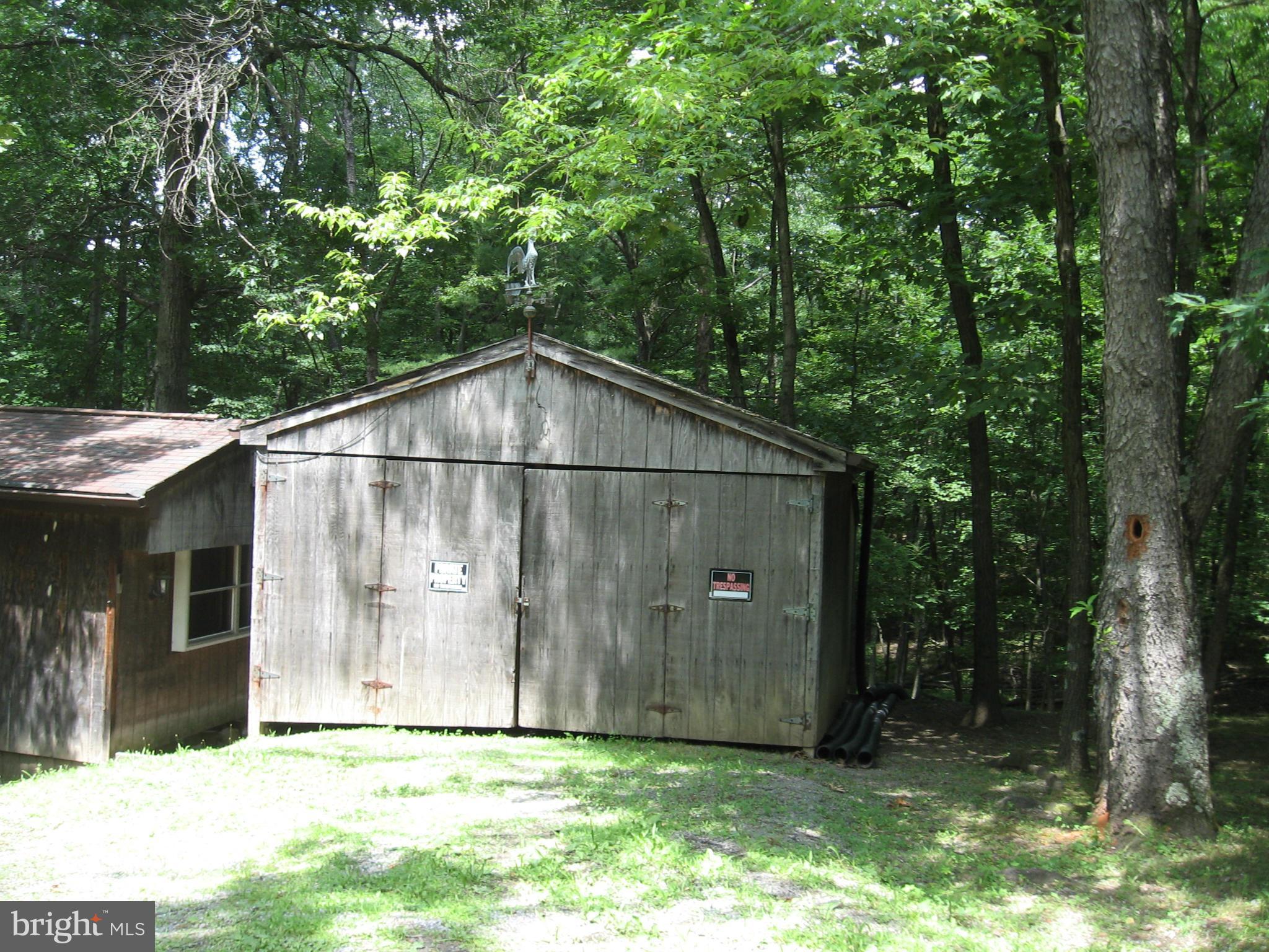 92 Funk Berkeley Springs Berkeley Springs, WV 25411 - Photo 4 of 30 Exterior (General)