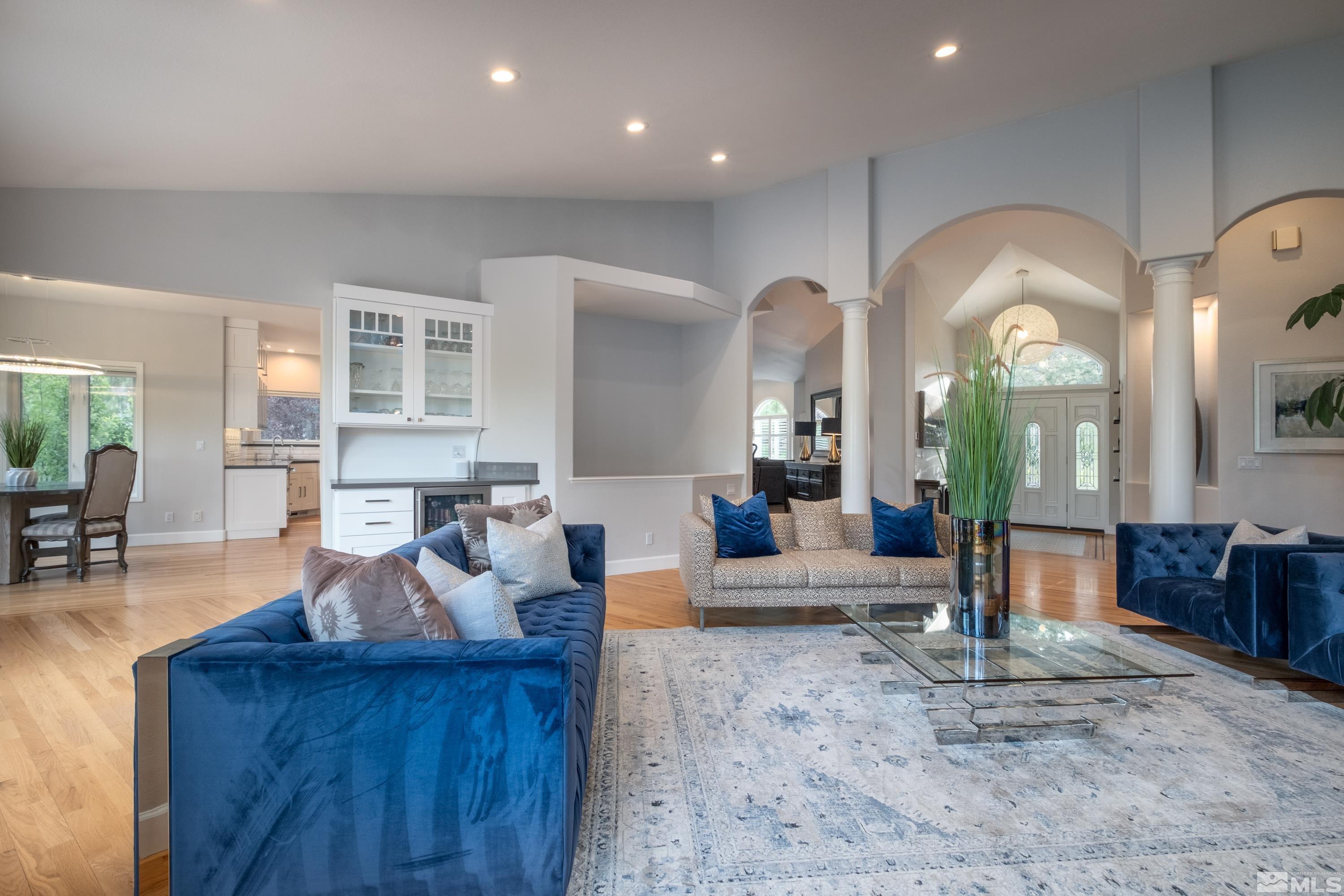 4300 Juniper Trail Reno, NV 89519 - Photo 25 of 39 a living room with furniture
