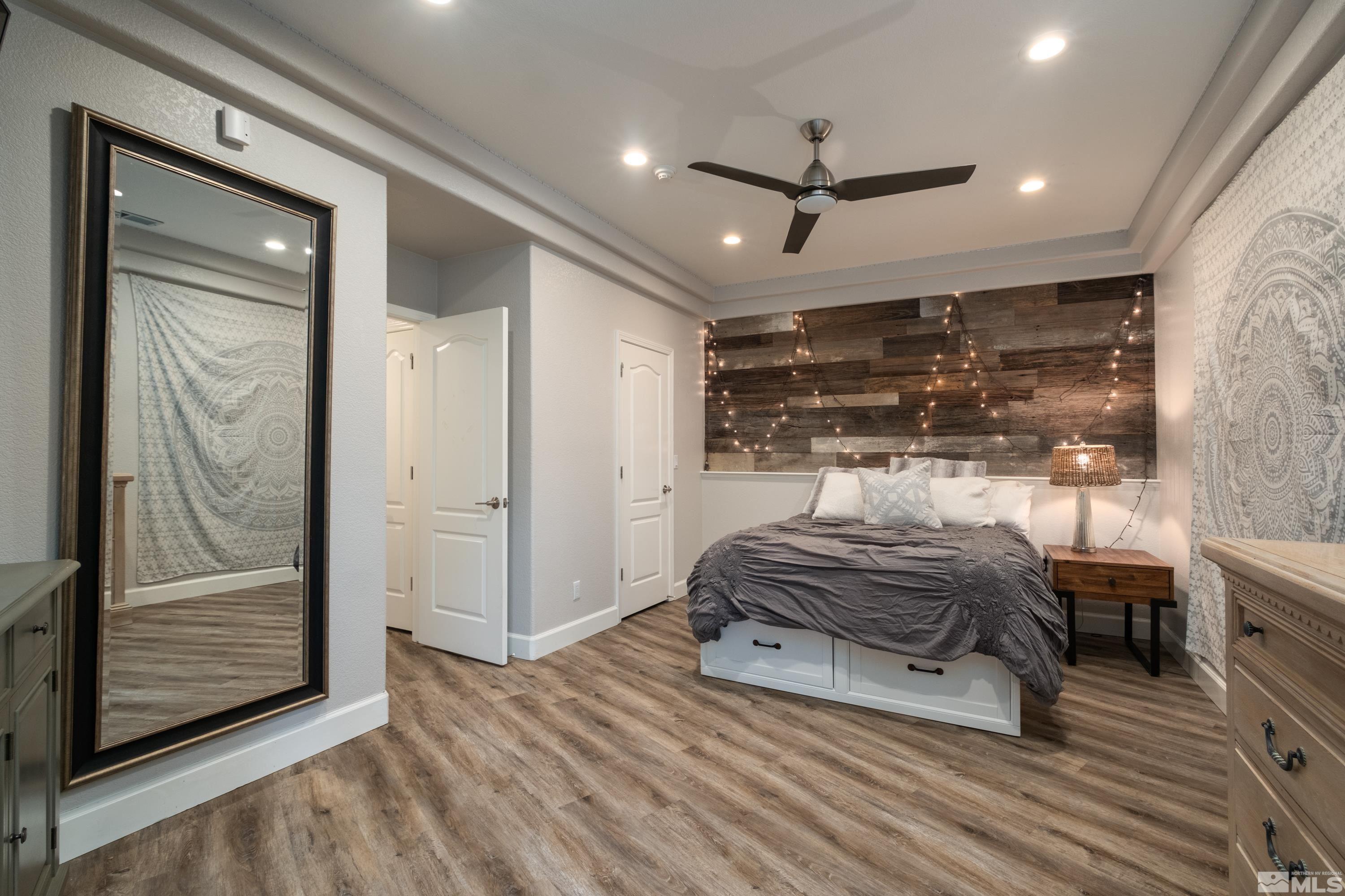 4300 Juniper Trail Reno, NV 89519 - Photo 39 of 39 a room with furniture