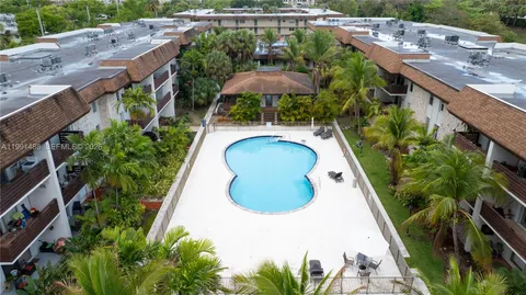 $265,000 | 7483 Southwest 82nd Street, Unit A308, Miami, FL 33143