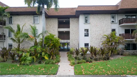 $265,000 | 7483 Southwest 82nd Street, Unit A308, Miami, FL 33143