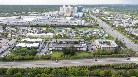 $265,000 | 7483 Southwest 82nd Street, Unit A308, Miami, FL 33143