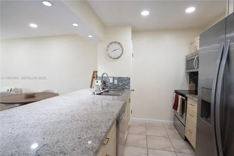 $265,000 | 7483 Southwest 82nd Street, Unit A308, Miami, FL 33143