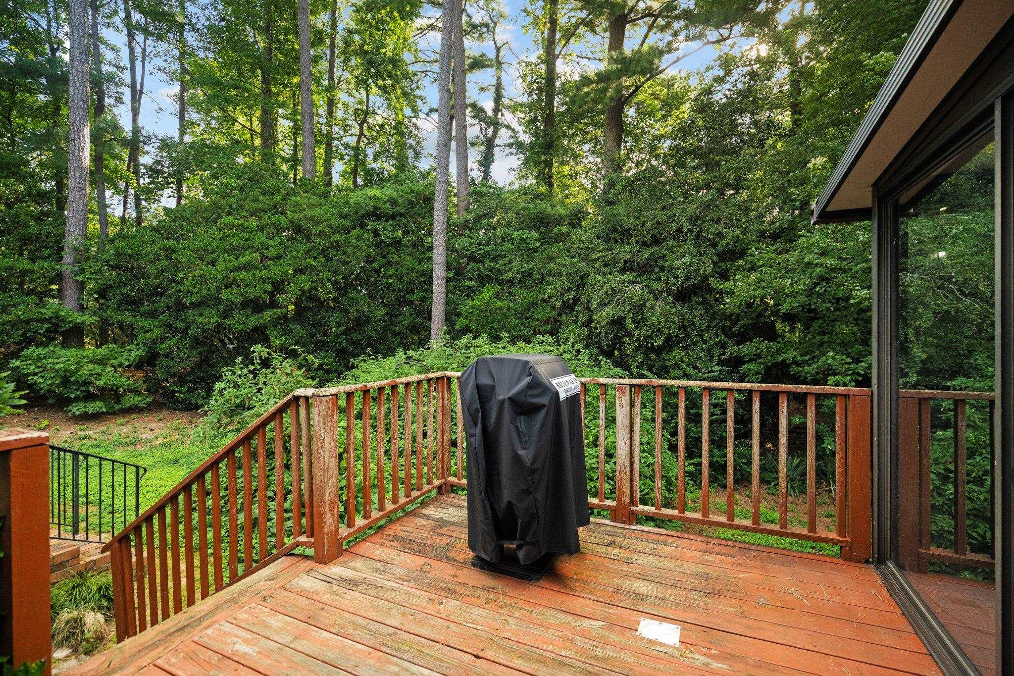 7720 Fiesta Way Raleigh, NC 27615 - Photo 28 of 32 Photo 28