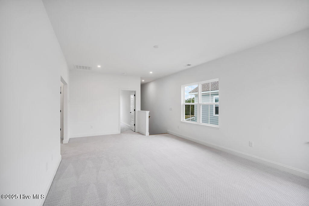 745 Caisson Run Wilmington, NC 28412 - Photo 25 of 43 Spacious Loft