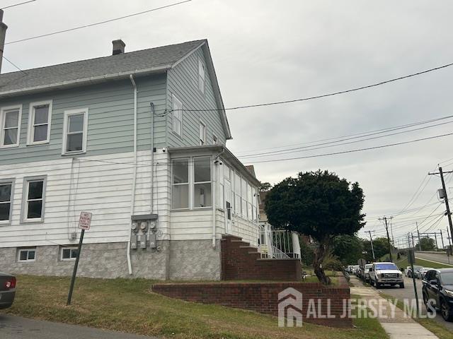 191 Fulton Street, Unit 2 Woodbridge, NJ 07095 - Photo 21 of 22 a view of a street with sitting area