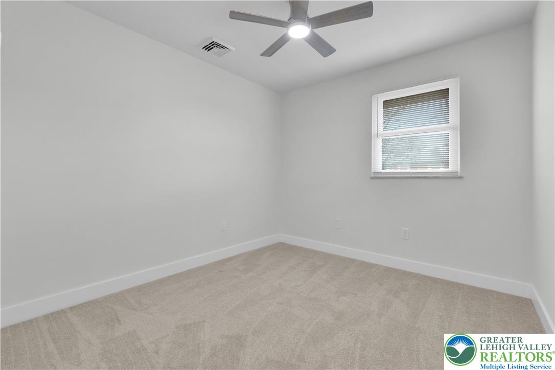 1453 Stanford Road Bethlehem, PA 18018 - Photo 16 of 31