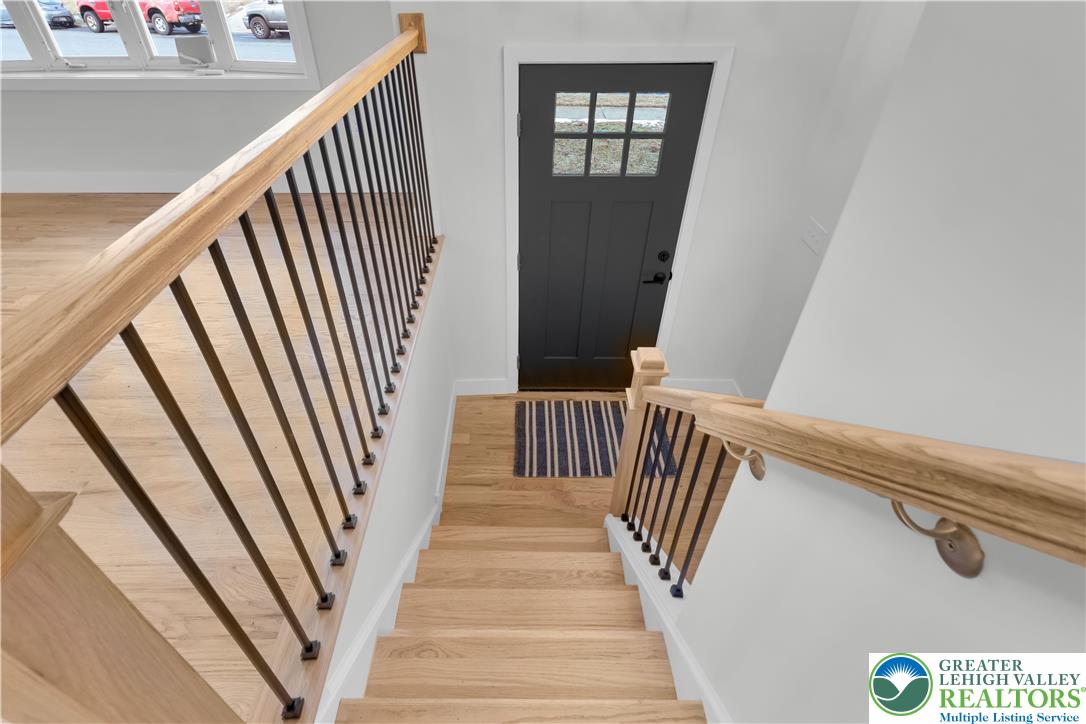 1453 Stanford Road Bethlehem, PA 18018 - Photo 5 of 31