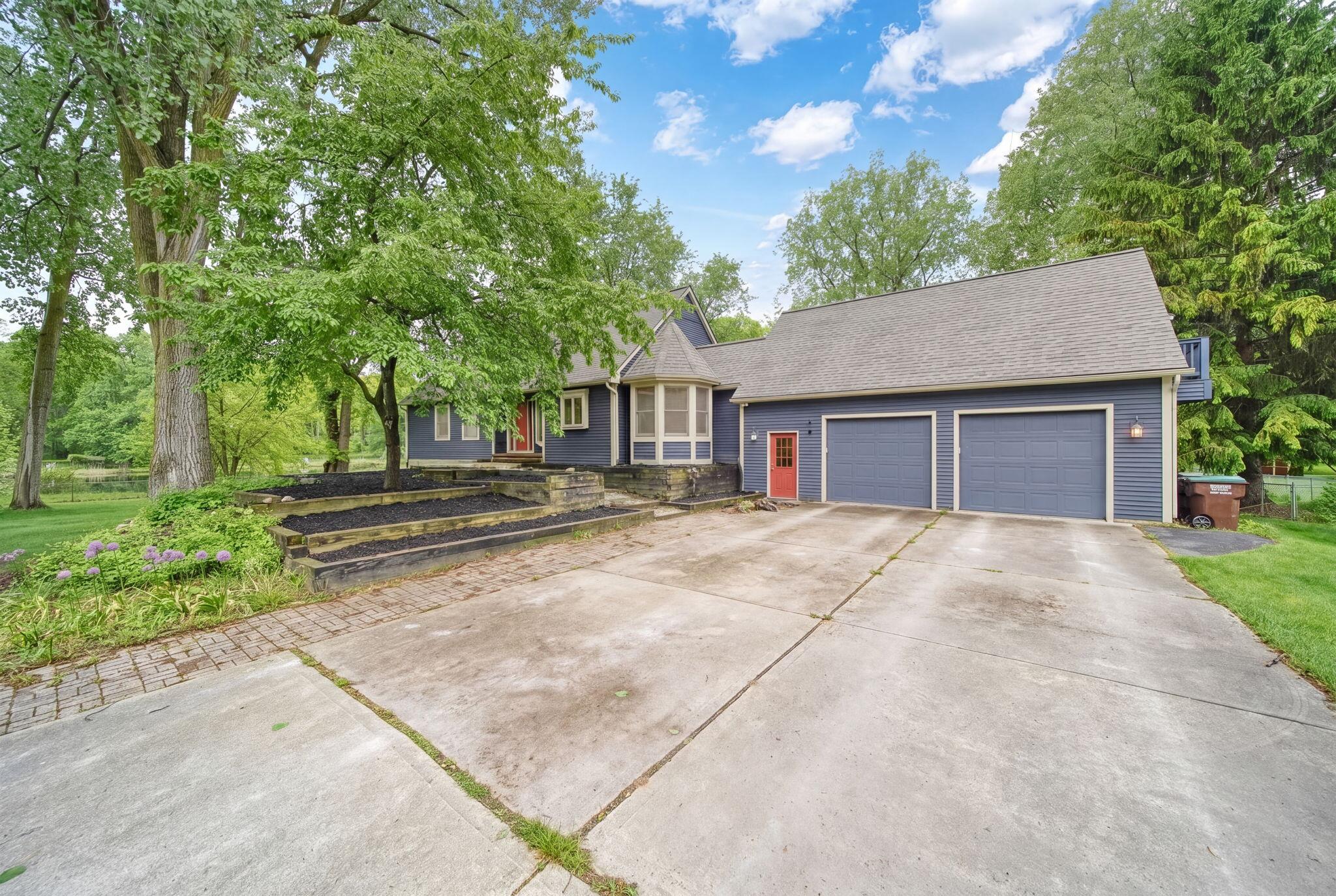 8866 Crane Road Milan, MI 48160 - Photo 3 of 77 2-web-or-mls-hf_20260526_111644_d8c3afac