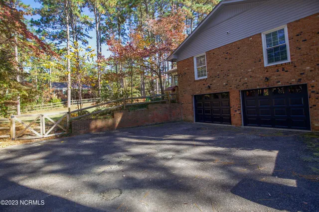$2,350 | 209 Selkirk Trail, Southern Pines, NC 28387