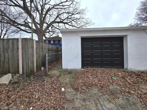 $1,250 | 1117 North Tuxedo Street, Indianapolis, IN 46201