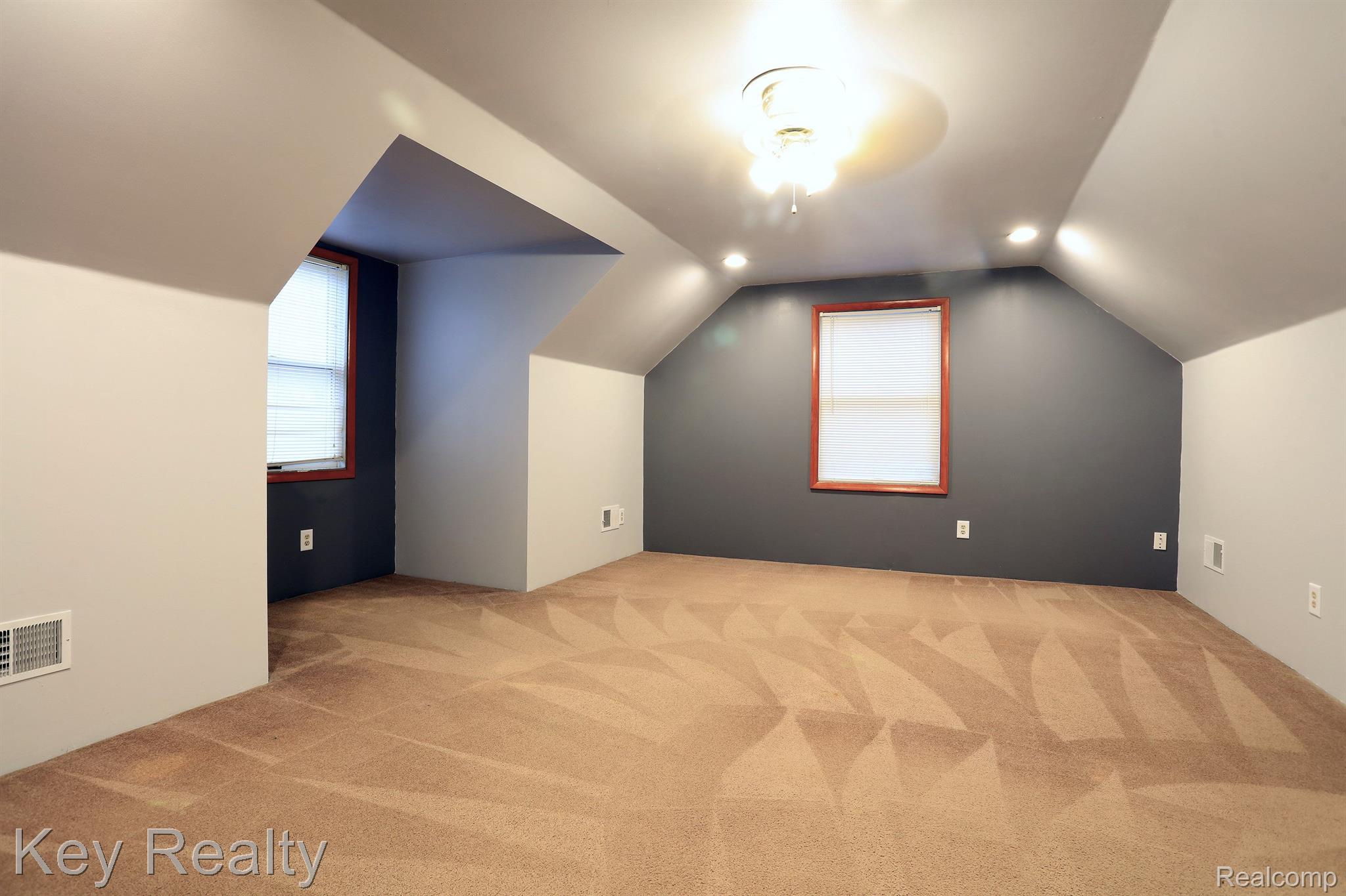 42900 Willis Road Belleville, MI 48111 - Photo 19 of 37 Upstairs bedroom