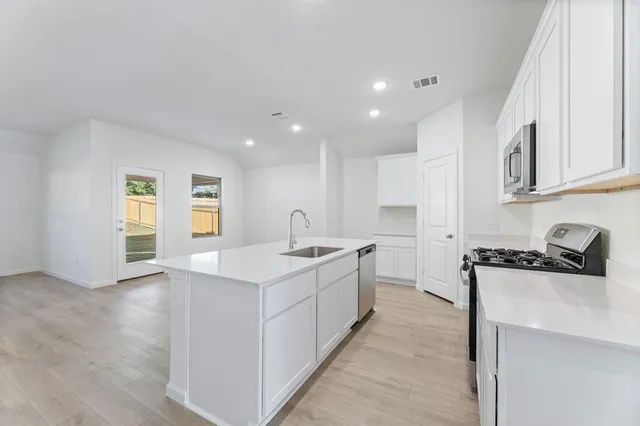 $274,990 | 3820 Rose Hl Court, Denison, TX 75020