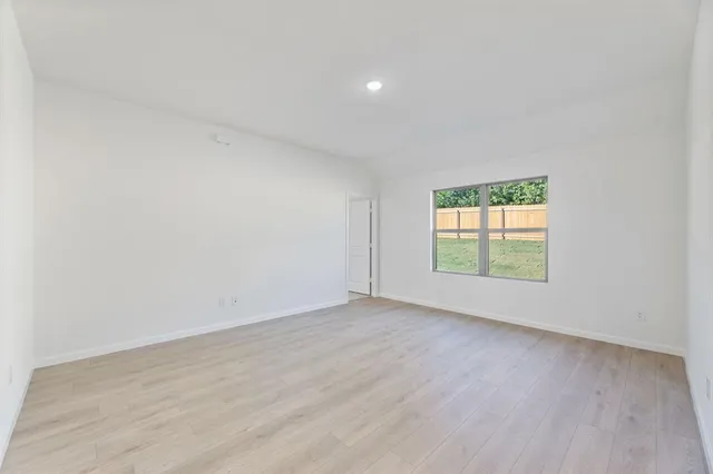 $274,990 | 3820 Rose Hl Court, Denison, TX 75020