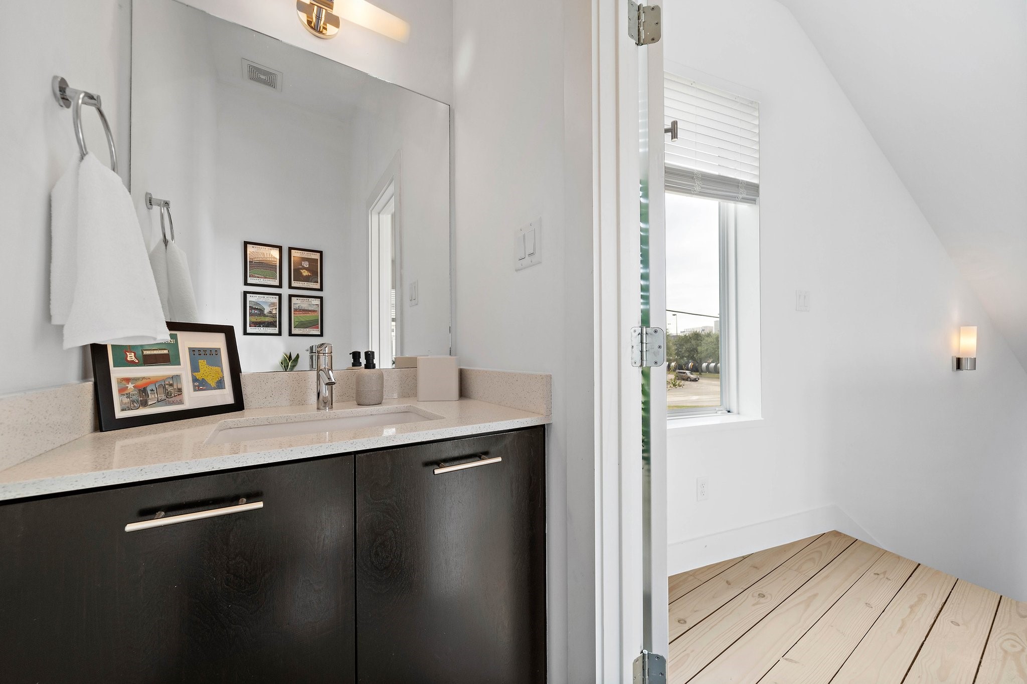 3002 Hawkins Street Houston, TX 77003 - Photo 24 of 33