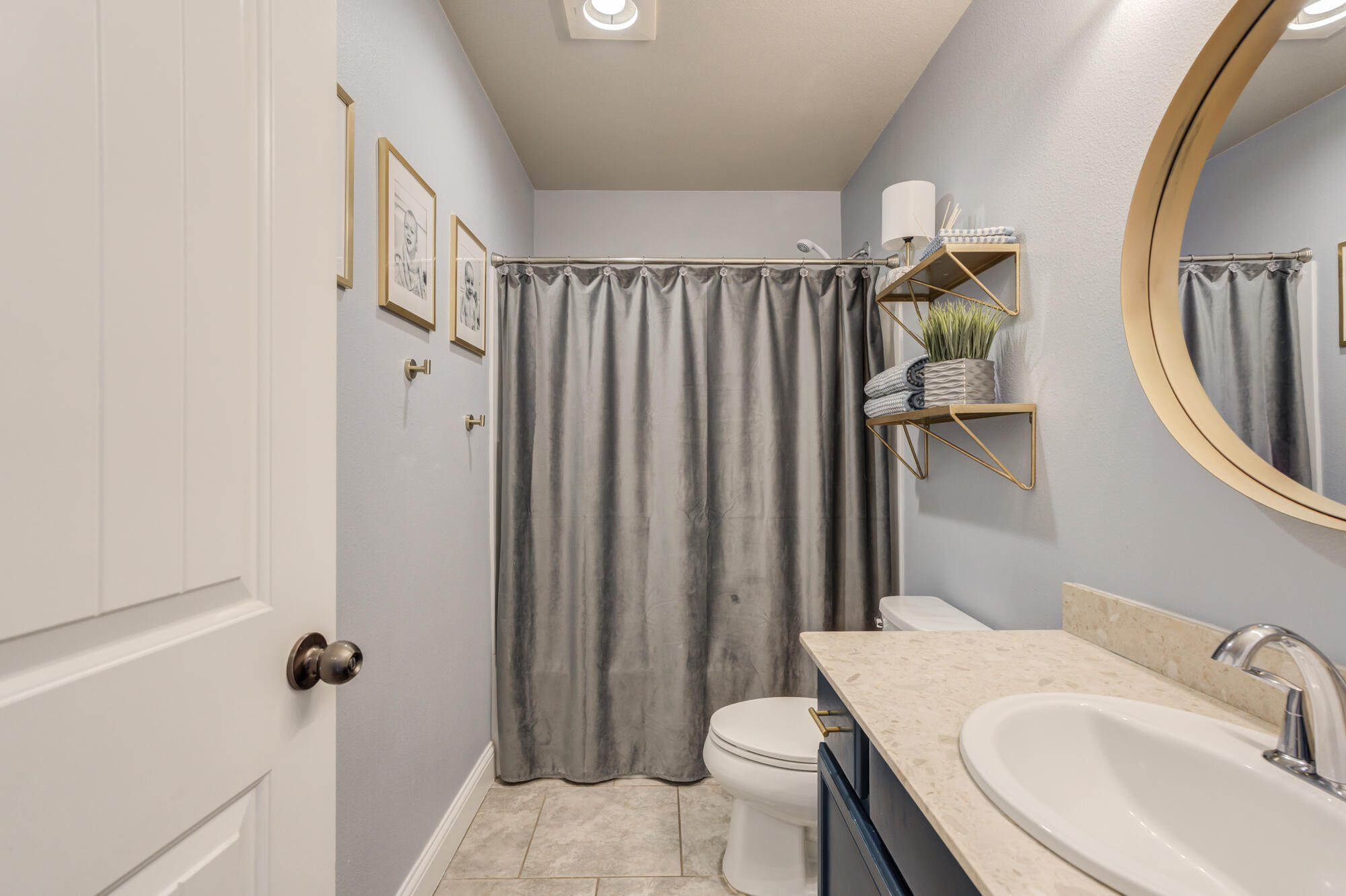 11206 Clinton Avenue Lubbock, TX 79424 - Photo 16 of 29 DSC09761_2_3_4_5