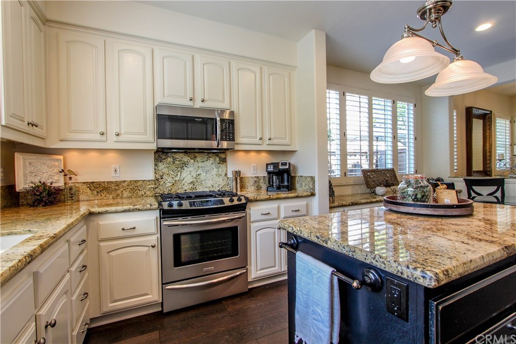 7 Earlywood Ladera Ranch, CA 92694 - Photo 6 of 33 Gallery Image 6
